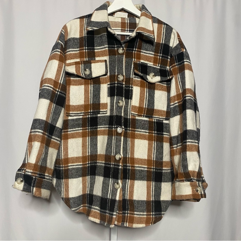 Isalis Women's Oversized Plaid Button-Up Shirt Jacket Shacket • S/M